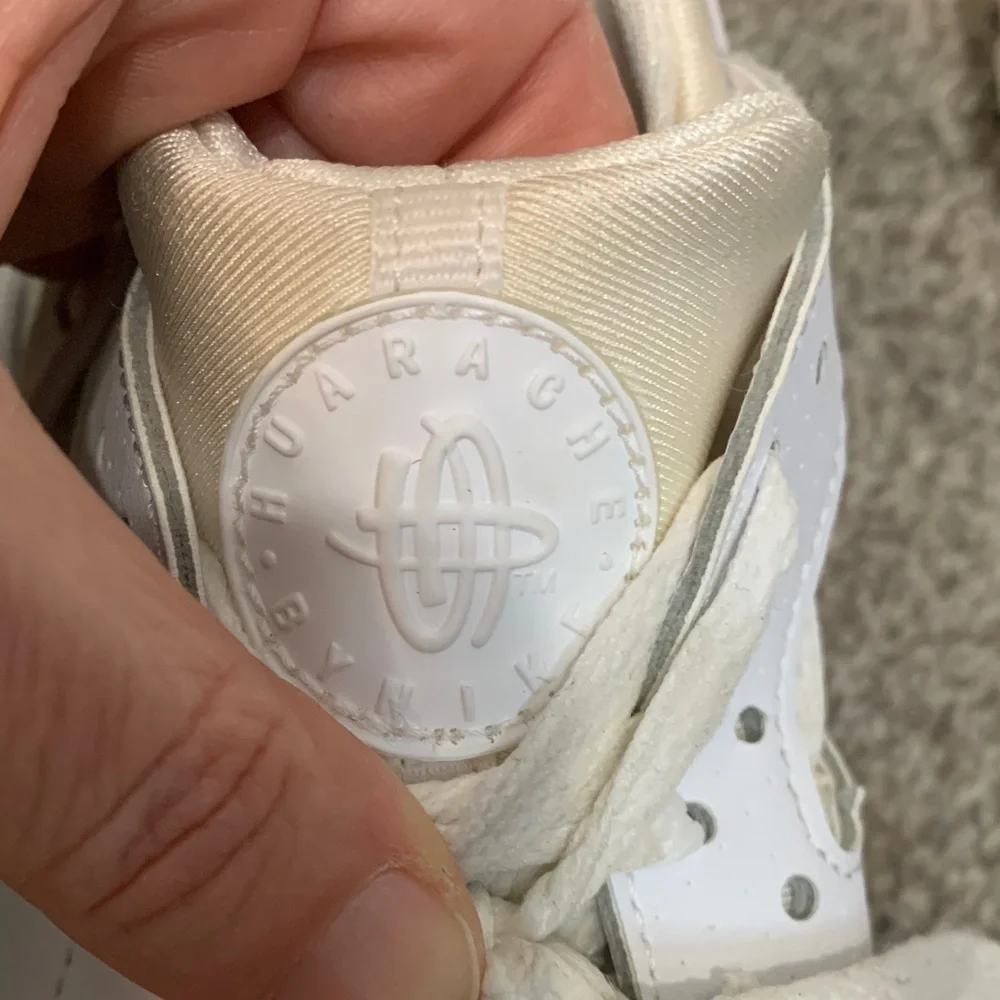 Nike Huaraches White‎ and Cream Shoes